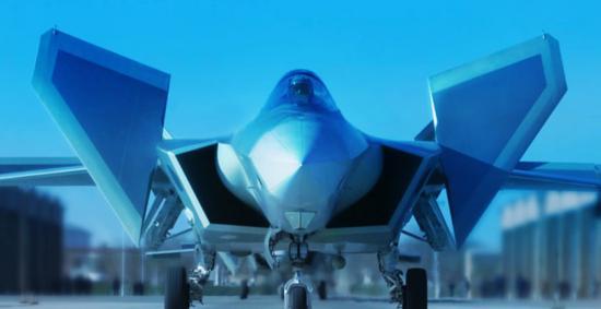 中国空军宣布:歼-20正式列装作战部队
