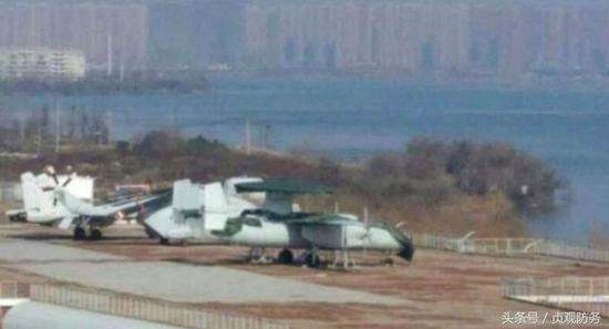 △武汉航母楼再现预警机,中国航母为何非要预警机不可?