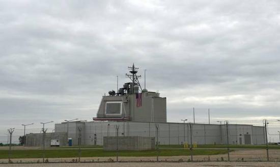 美军“陆基宙斯盾”系统试验基地