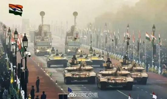 图为1月26日,印度阅兵仪式