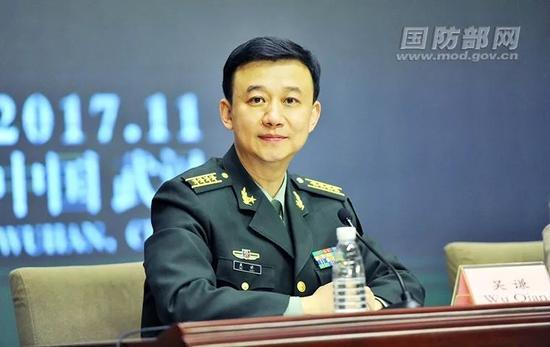 1月25日下午,国防部举行例行记者会,国防部新闻局局长、国防部新闻发言人吴谦大校答记者问。