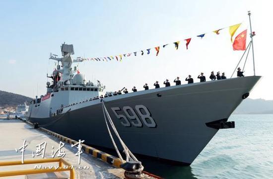 054A型导弹护卫舰