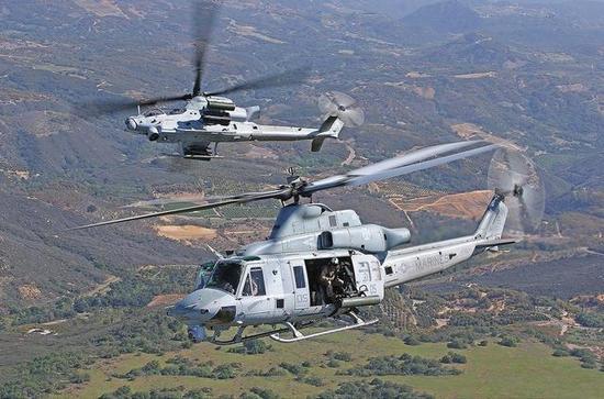 AH-1Z和UH-1Y之间保持较高的通用性