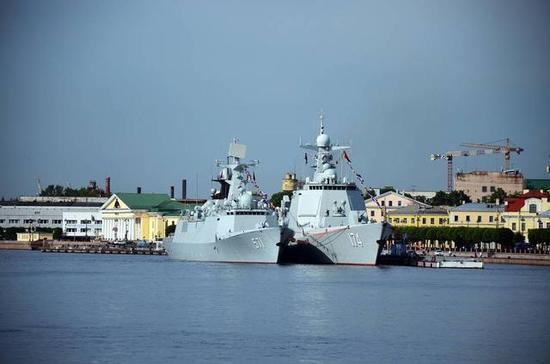 054A型15亿元,而052D型仅相控阵雷达就达5亿