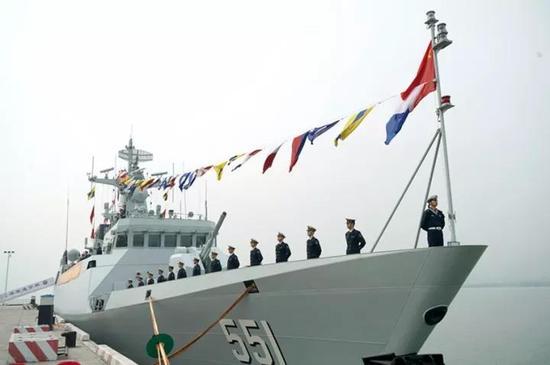 今年11月最新入列的056A型护卫舰遂宁舰。