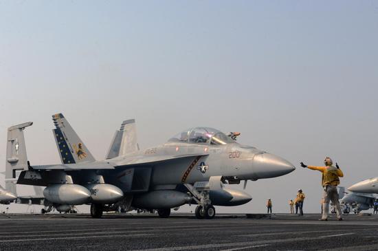VFA213“黑狮”中队的F-18F 资料图 图源:美国海军