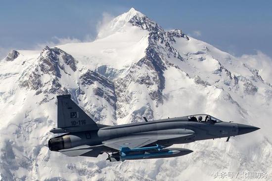△JF-17从险些下马到如今全面爆发,着实不易