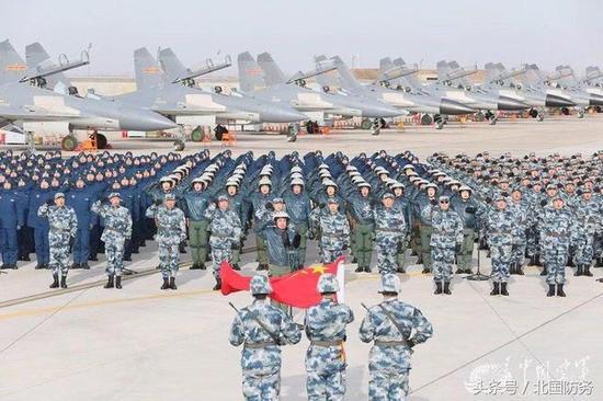 △歼-16目前已经大规模服役,但中国的需求量不小,未来的生产规模仍十分可观