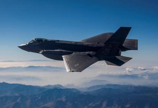 F-35A的飞离成本已经号称降低到8000万美元,虽然大家都知道这里面有“猫腻”,但不可否认该机的成本正逐渐下降
