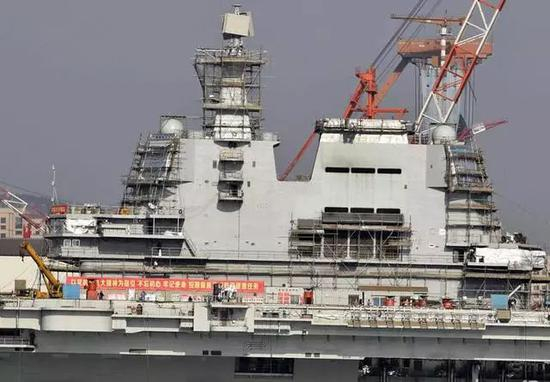 首艘国产航母系泊试验结束即将开始海试