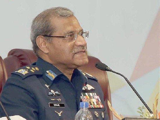 巴基斯坦空军参谋长索哈尔·阿曼上将