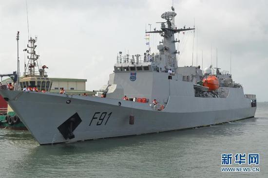 2月6日,中国为尼日利亚海军建造的“世纪号F91”巡逻舰抵达尼日利亚拉各斯的维多利亚岛海军码头。