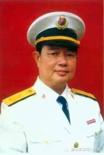 1988年授少将衔的陈伟文
