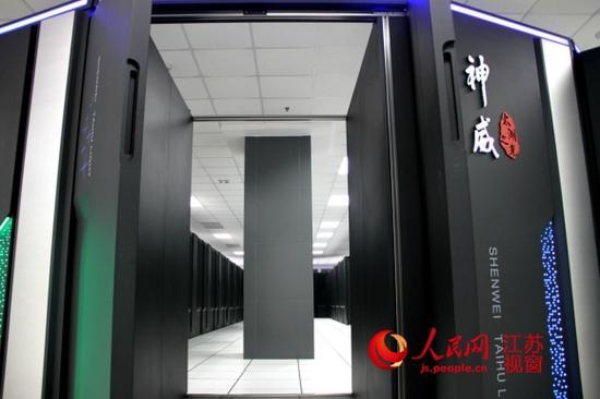 图为“神威太湖之光”运算系统机仓