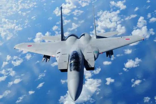 △日本航空自卫队的F-15J战斗机