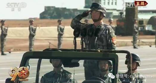 指挥朱日和阅兵的韩卫国上将