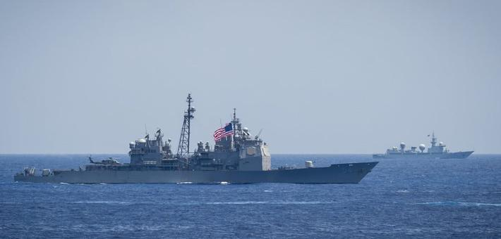 抵近侦察!我侦察舰现身关岛看美日演习