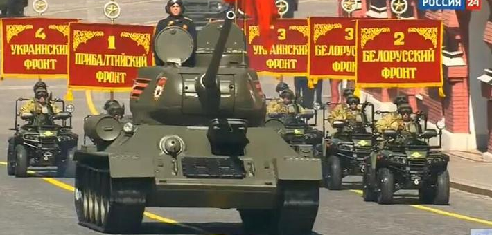 俄罗斯大阅兵T34领衔铁甲洪流方阵