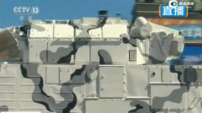 道尔-M2U防空导弹系统受阅