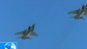 俄高超音速导弹受阅