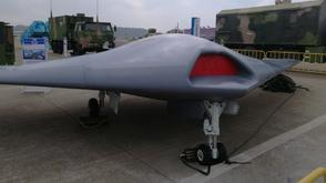 国产大型隐身无人机