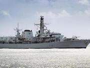 英皇家海军派老旧军舰来挑衅 在南海遭我16艘军舰围堵