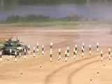 实拍：中国陆军参赛队“坦克两项”首日单车赛合集