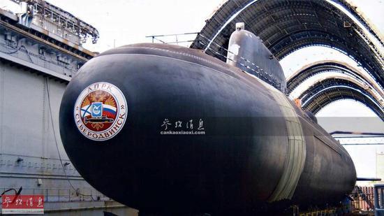 图为亚森级首艇“北德文斯克”号特写照。