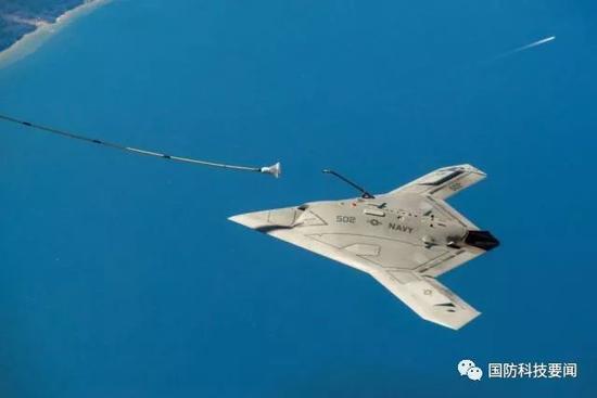 航母舰载空中加油系统