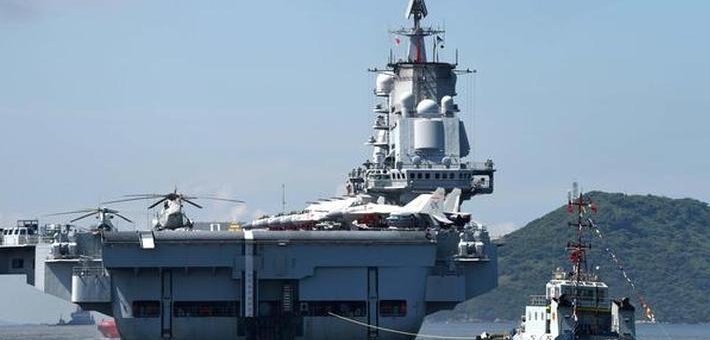 辽宁舰离港穿台湾海峡：台军称尽在掌握