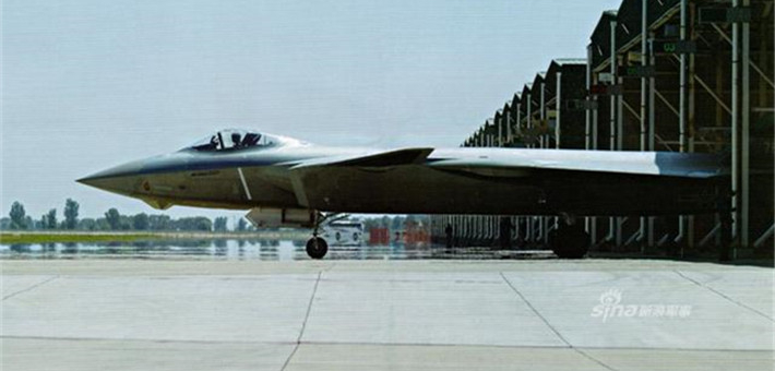 歼20战机又有新图曝光颜值超高