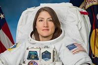 NASA女宇航员破太空飞行纪录
