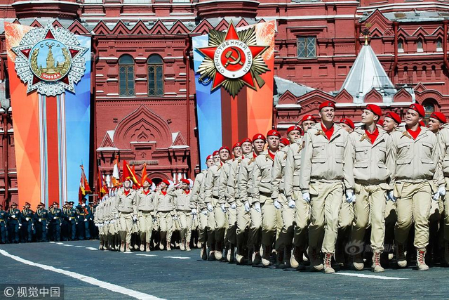 Ī˹�ƺ쳡����ʢ���ı�  ��������ս��ʤ��73����