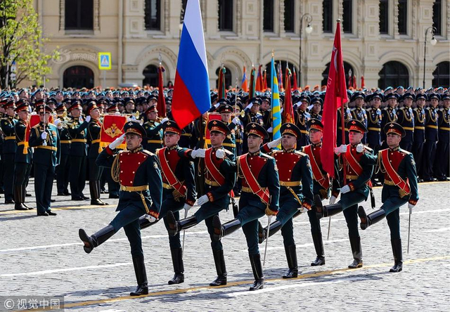 Ī˹�ƺ쳡����ʢ���ı�  ��������ս��ʤ��73����