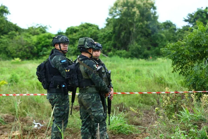 特朗普想“一个电话”摆平冲突,泰国:不好使了