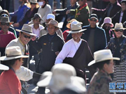 西藏60年：行进中的变与不变