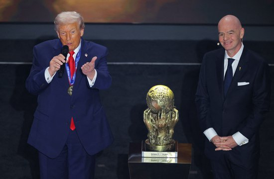 英国议员团体呼吁FIFA将美国逐出世界杯：和俄罗斯的处罚保持一致