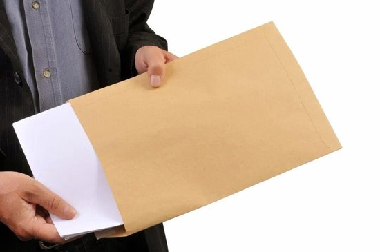 涉密文件伪装商业合同、追踪器藏行李箱把手……警惕间谍用快递“暗度陈仓”