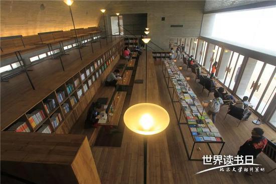 河北孤独图书馆 2015