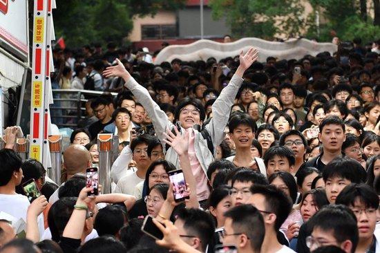 年终报道·感动2024丨这些瞬间,记录下美好与感动