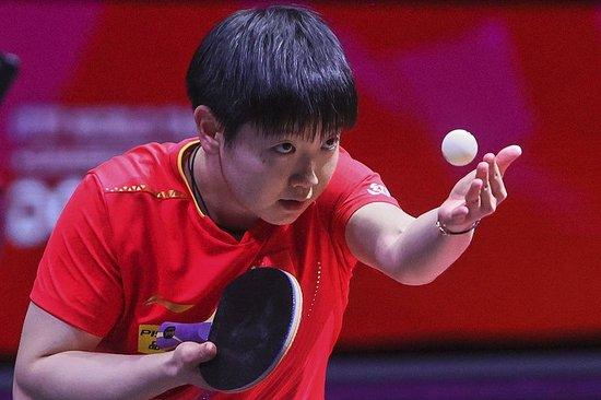 巅峰对决!孙颖莎4比3战胜王曼昱 夺女单冠军