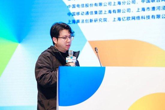 2025全球开发者先锋大会“语料筑基 智生时代”主题论坛在沪圆满举办!