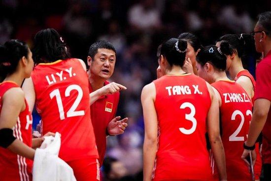 中国女排无缘八强,这场球究竟输在哪儿了?