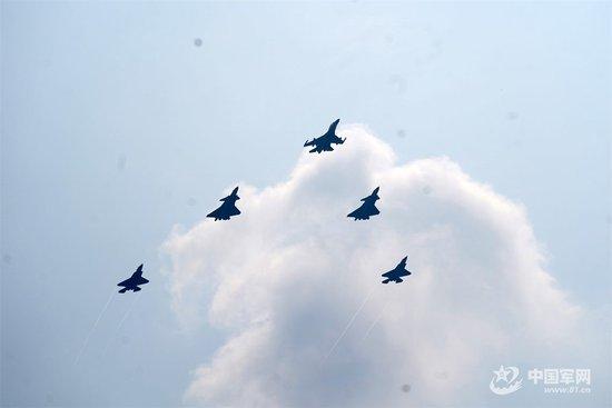 我在阅兵现场|空中梯队,致敬胜利
