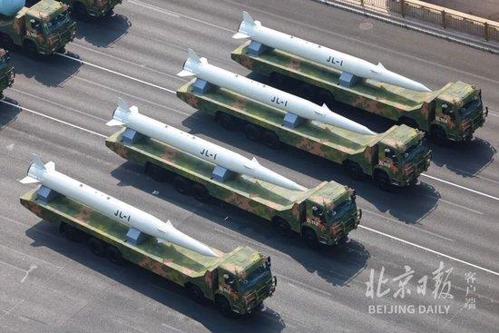 罕见视角!九三阅兵地上最高点位,出图