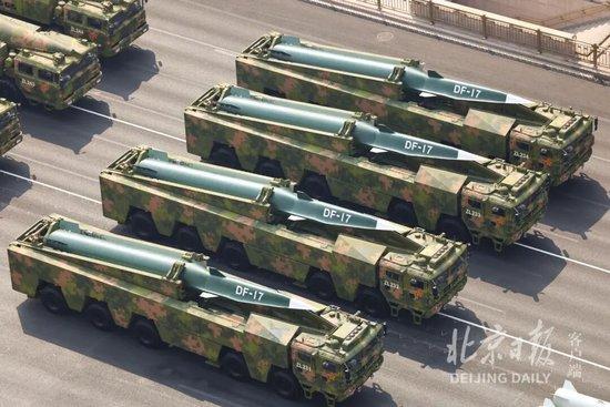 罕见视角!九三阅兵地上最高点位,出图