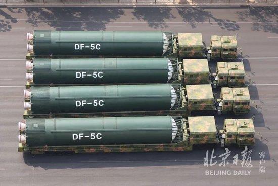 罕见视角!九三阅兵地上最高点位,出图
