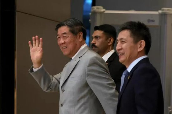 中美谈判、泰柬和平协议、中印恢复直航,三个好消息