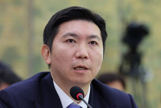 04奥运会冠军!43岁柳承敏涉嫌以他人名义套取奖励金,或涉案2亿