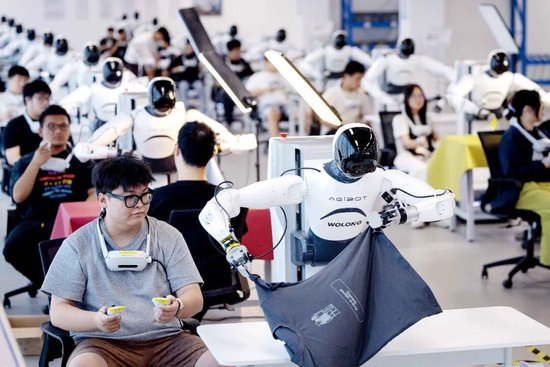 “90后”,疯狂“造人”